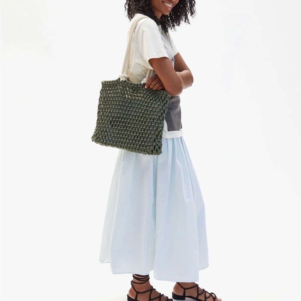 NWT Clare V. Sandy Beach Tote in Army
